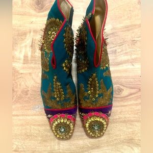 Louboutin SABYASACHI Limited edition